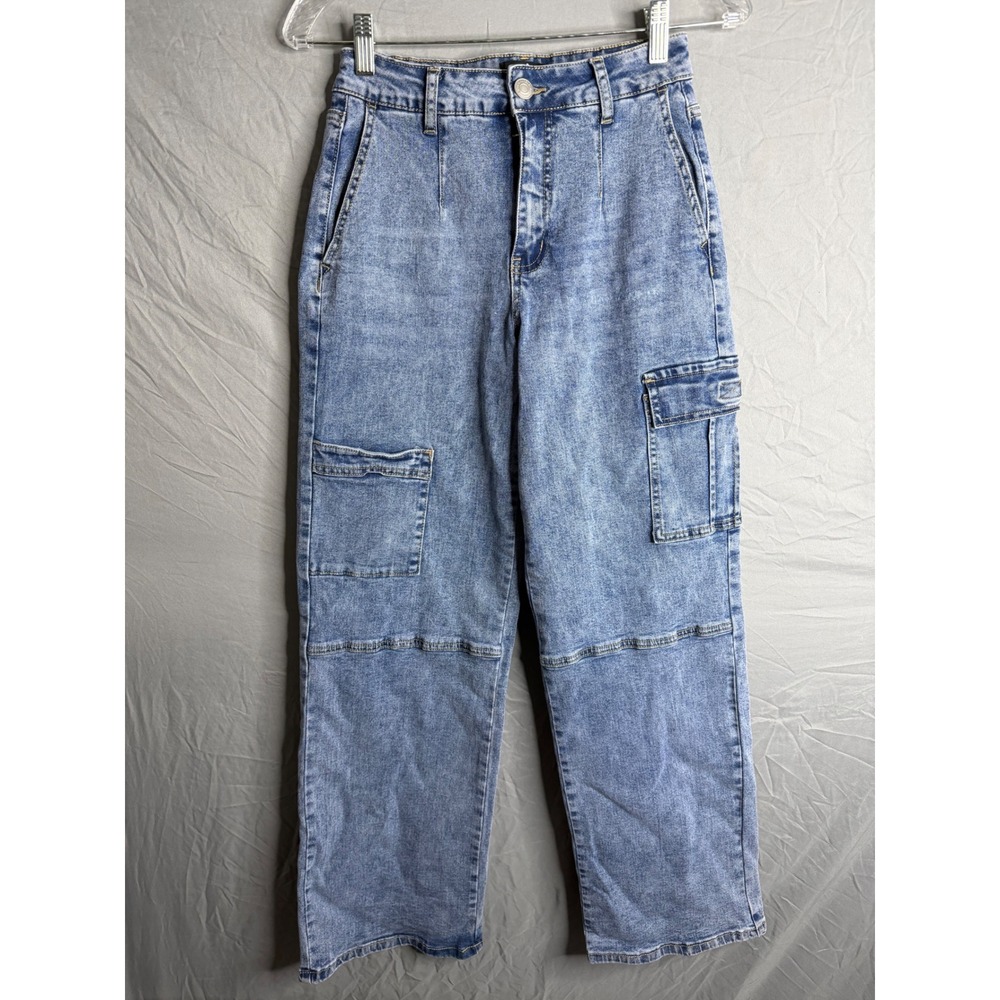 Zoe by Zoe + Phoebe Mid Rise Wide Leg Cargo Jeans Light Wash Size 3